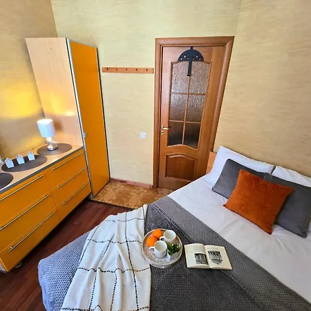 Old Town Casa Donna Cozy Five Bedroom With Stunning Old Town Views-steps From Dome Square And Presidential Castle-friends & Family Lägenhet