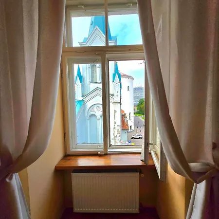 Old Town Casa Donna Cozy Five Bedroom With Stunning Old Town Views-steps From Dome Square And Presidential Castle-friends & Family * Riga